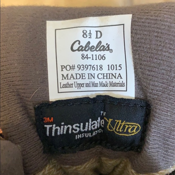 Cabelas Hiking Boots - Picture 2 of 3